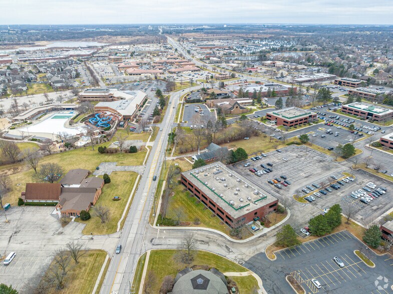 More Photos Of 1751 S Naperville Rd, Wheaton Medical For Sale
