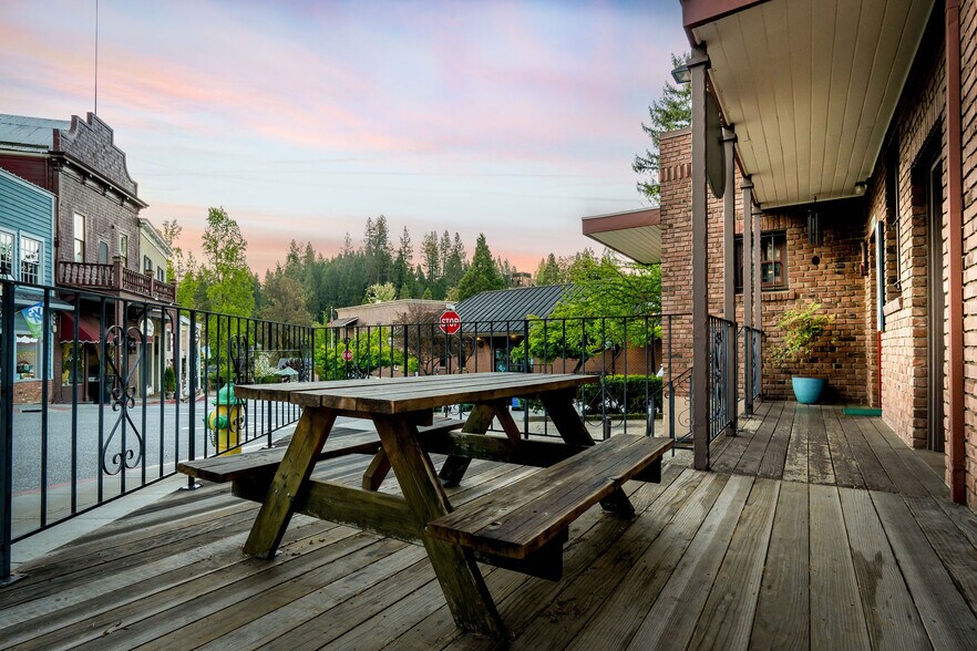 More Photos Of 200 Commercial St, Nevada City Freestanding For Sale