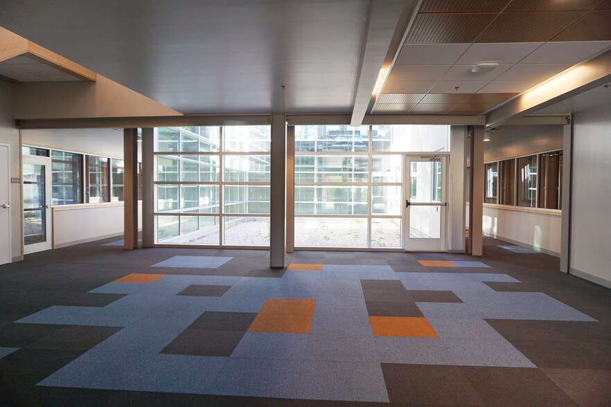 More Photos Of 150 Pittsfield Rd, Lenox Office For Lease