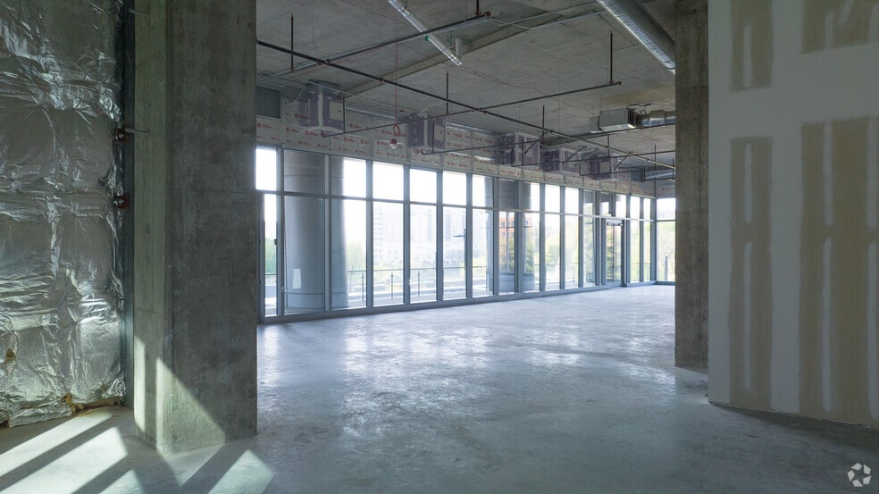 More Photos Of 600 S Tryon St, Charlotte Office For Lease