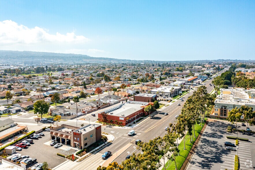 More Photos Of 2606 Sepulveda Blvd, Torrance Freestanding For Lease