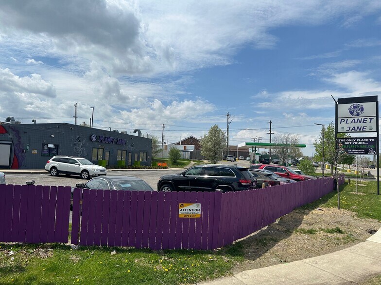 More Photos Of 815 N Huron St, Ypsilanti Storefront For Sale