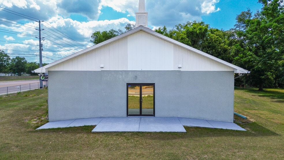 More Photos Of 4040 E County Road 540A, Lakeland Religious Facility For Sale