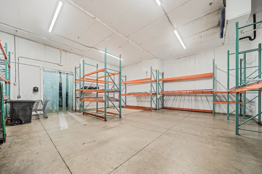 More Photos Of 3445-3499 High Ridge Rd, Boynton Beach Warehouse For Lease