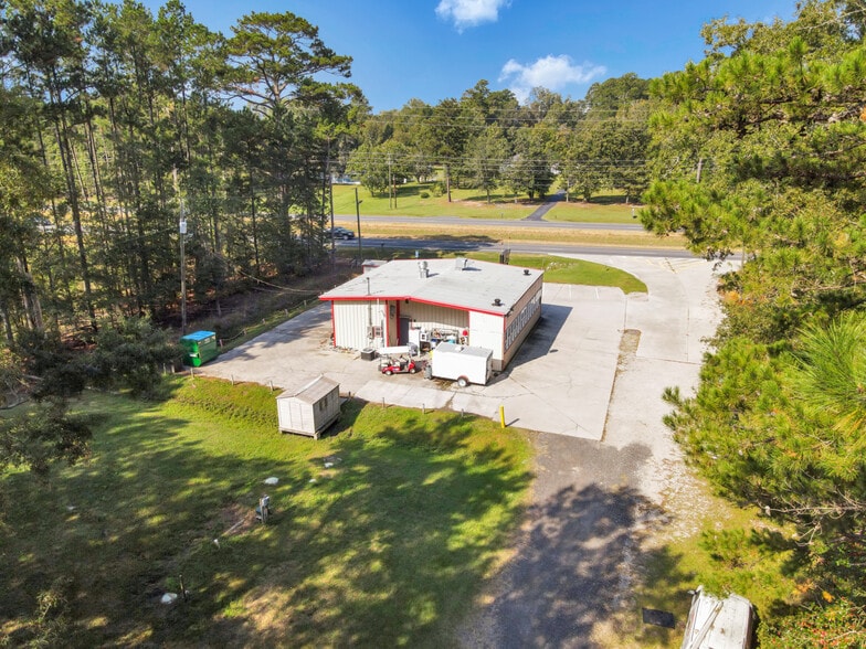 More Photos Of 7962 GA Highway 21, Port Wentworth Restaurant For Sale