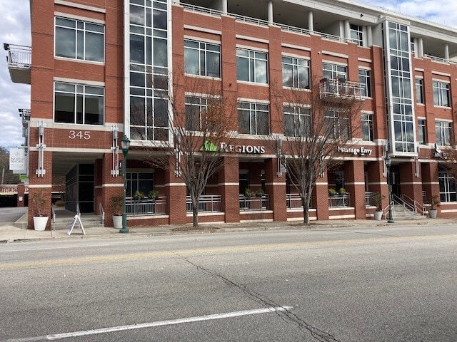 More Photos Of 345 Frazier Ave, Chattanooga Storefront Retail Office For Lease