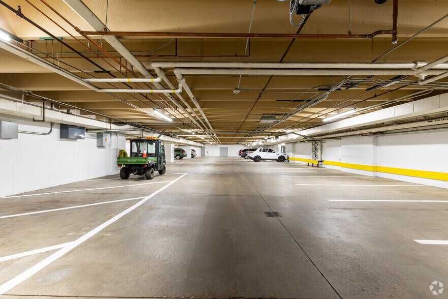 More Photos Of 4500 S Cherry Creek Dr, Denver Office For Lease