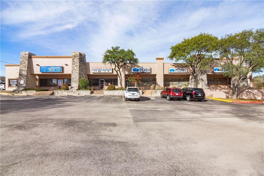 More Photos Of 900 Round Rock Ave, Round Rock Medical For Lease