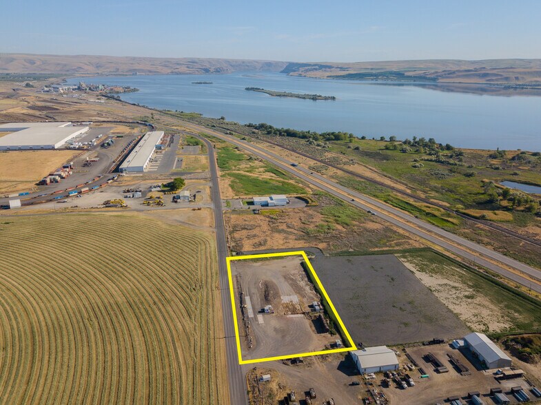 Primary Photo Of 232 Railex Rd, Burbank Land For Sale