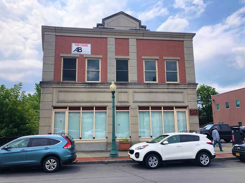 More Photos Of 231 Walton St, Syracuse Office Residential For Sale