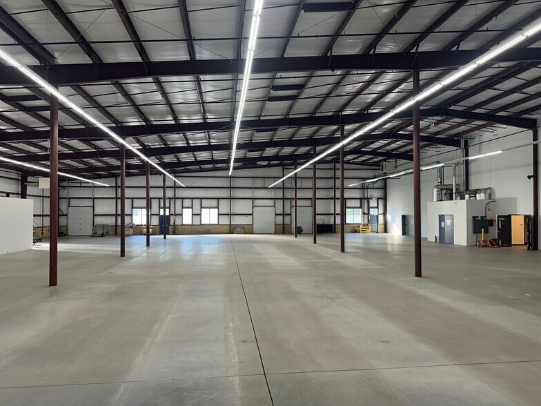 More Photos Of 47 October Hill Rd, Holliston Warehouse For Sale