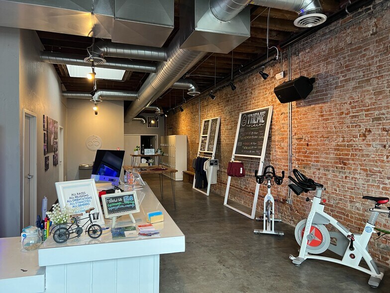 More Photos Of 117-121 E Bijou St, Colorado Springs Storefront For Sale