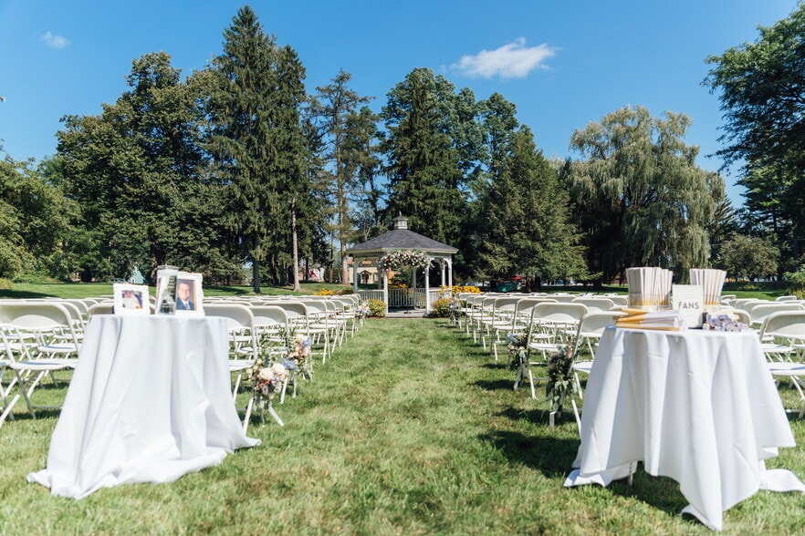 More Photos Of 6141 W Lake Rd, Auburn Hospitality For Sale