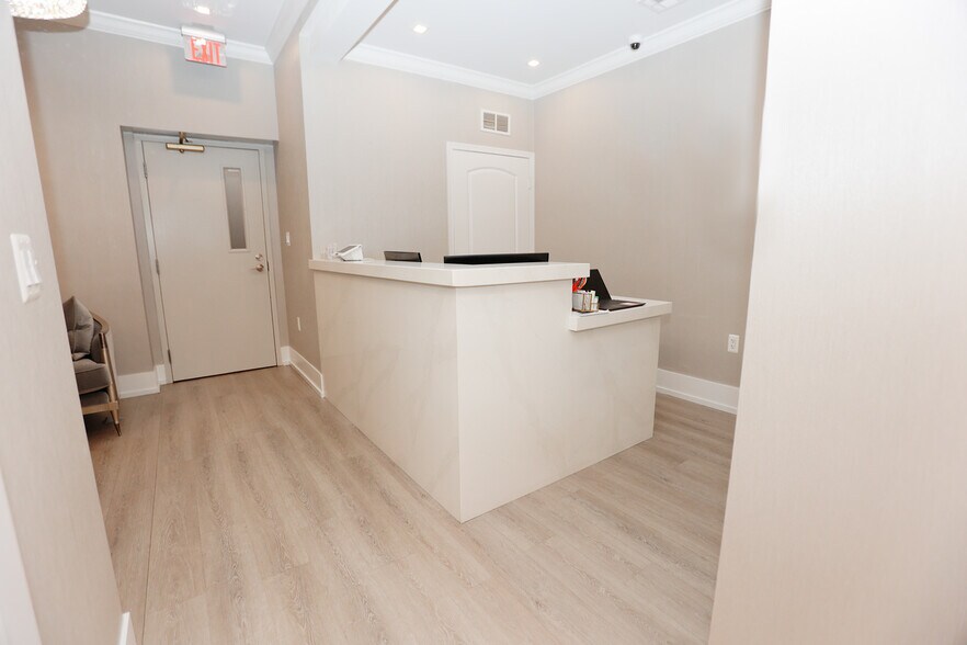 More Photos Of 200 White Rd, Little Silver Medical For Lease