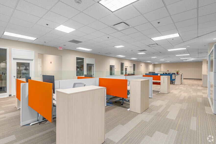 More Photos Of 4051 Ogletown Stanton Rd, Newark Office Residential For Lease