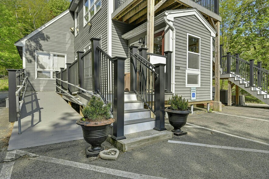 More Photos Of 74 N Main St, North Grafton Medical For Sale