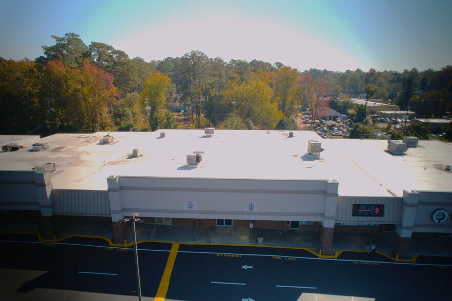 More Photos Of 5110-5128 Fairfield Rd, Columbia Unknown For Lease