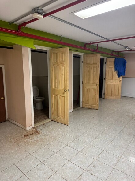 More Photos Of 459 3rd Ave, Brooklyn Storefront Retail Residential For Lease