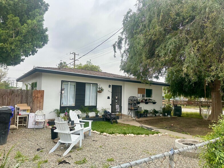 Primary Photo Of 695 W 17th St, San Bernardino Apartments For Sale