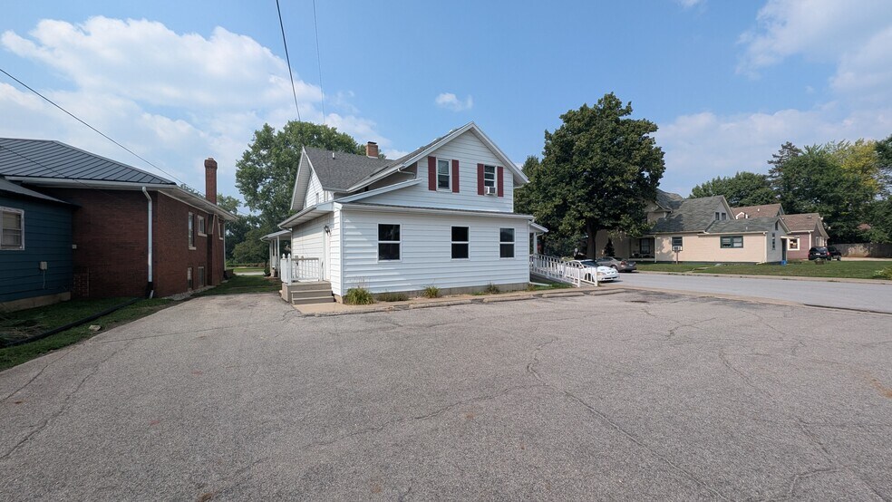 More Photos Of 1201 Lincolnway W, Mishawaka Medical For Sale