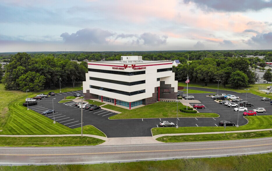 More Photos Of 1801 W Norton Rd, Springfield Office For Sale