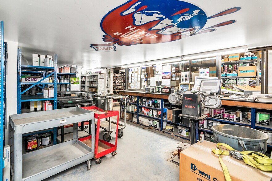 More Photos Of 92 Hall St, Lowell Storefront For Sale