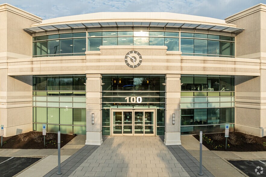 More Photos Of 100 Deerfield Ln, Malvern Office For Lease