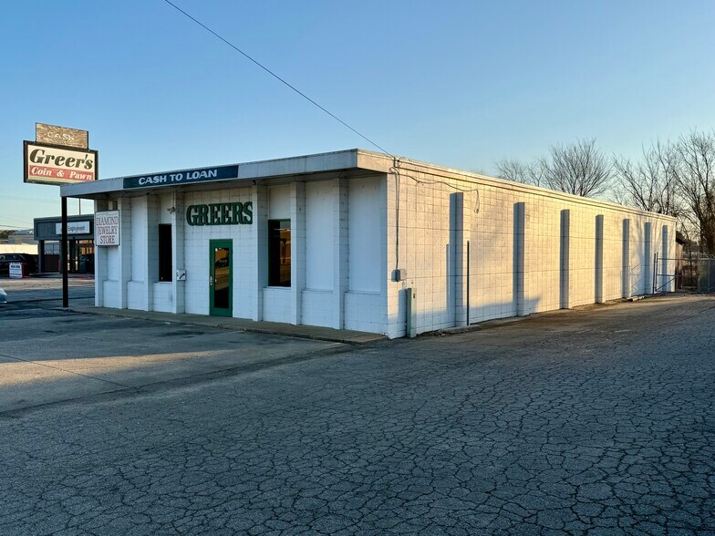 More Photos Of 5703 Jenny Lind Rd, Fort Smith General Retail For Sale