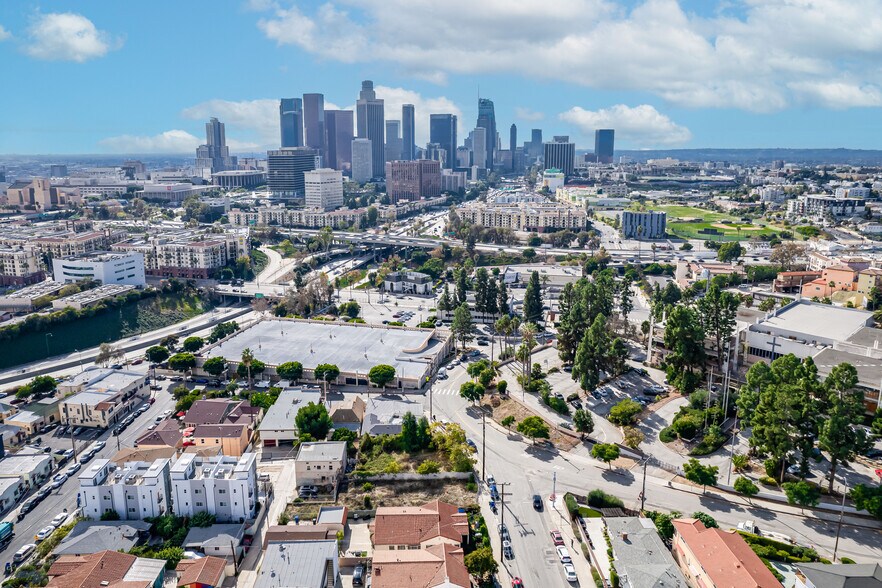 More Photos Of 812 N Beaudry Ave, Los Angeles Apartments For Sale