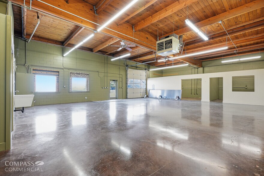 More Photos Of 180 & 190 NE Irving Avenue, Bend Office For Sale