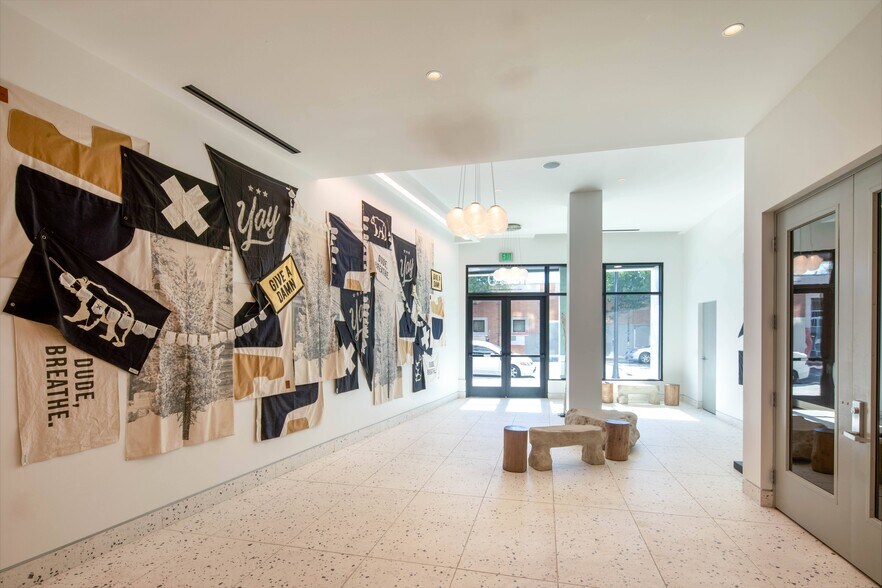 More Photos Of 1340 S Hill St, Los Angeles Apartments For Lease