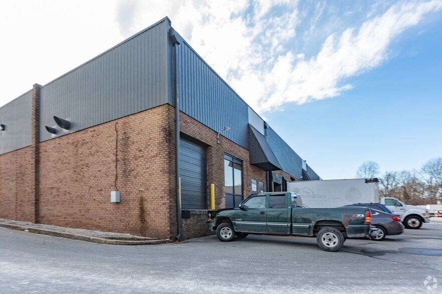 More Photos Of 150 Penrod Ct, Glen Burnie Unknown For Lease