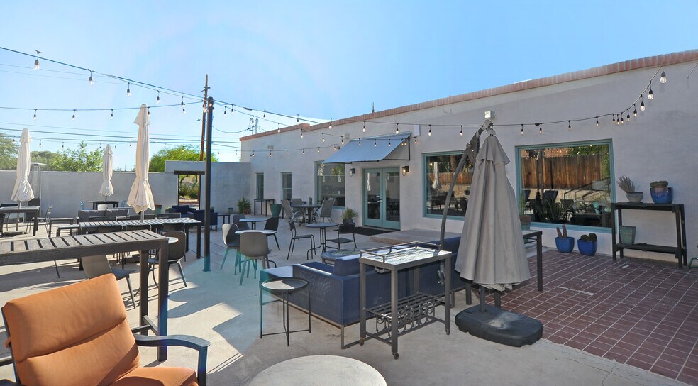 More Photos Of 319 W Simpson St, Tucson Loft Creative Space For Sale