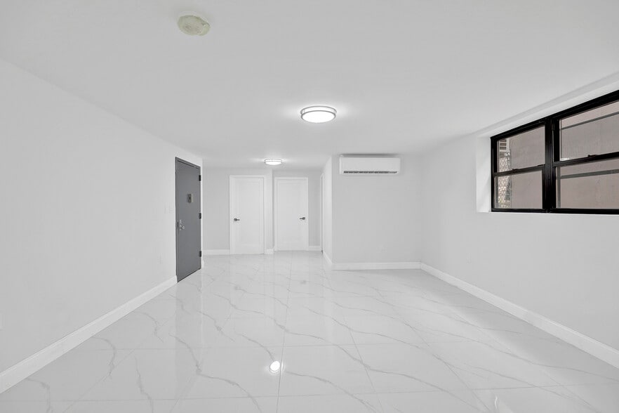 More Photos Of 3013 Brighton 5th St, Brooklyn Apartments For Sale