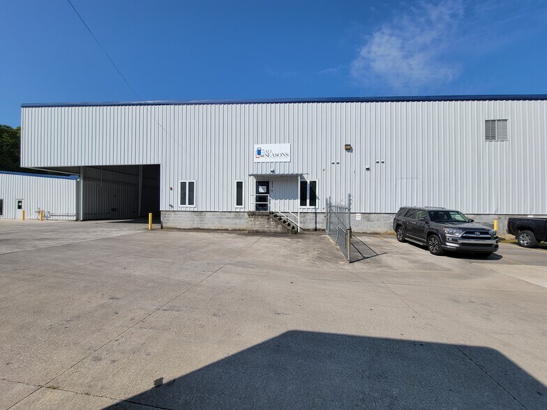 More Photos Of 5830 Casey Dr, Knoxville Unknown For Lease