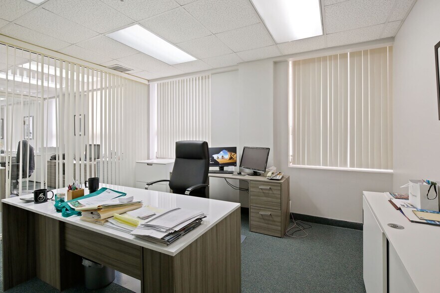 More Photos Of 168 SE 1st St, Miami Loft Creative Space For Lease