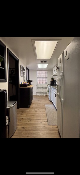 More Photos Of 4080 Spring Rd, Las Vegas Office Residential For Lease