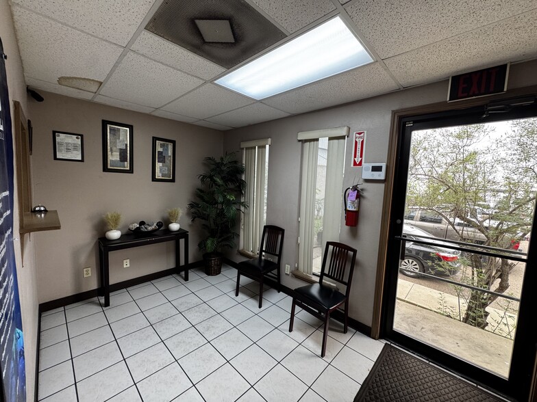 More Photos Of 14403 Import Rd, Laredo Warehouse For Lease