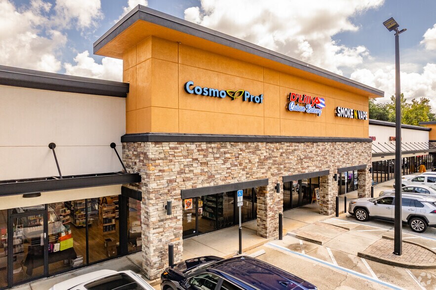 More Photos Of 380 Semoran Commerce Pl, Apopka Unknown For Lease