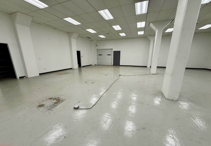More Photos Of 1298 Spruce St, Easton Light Manufacturing For Lease