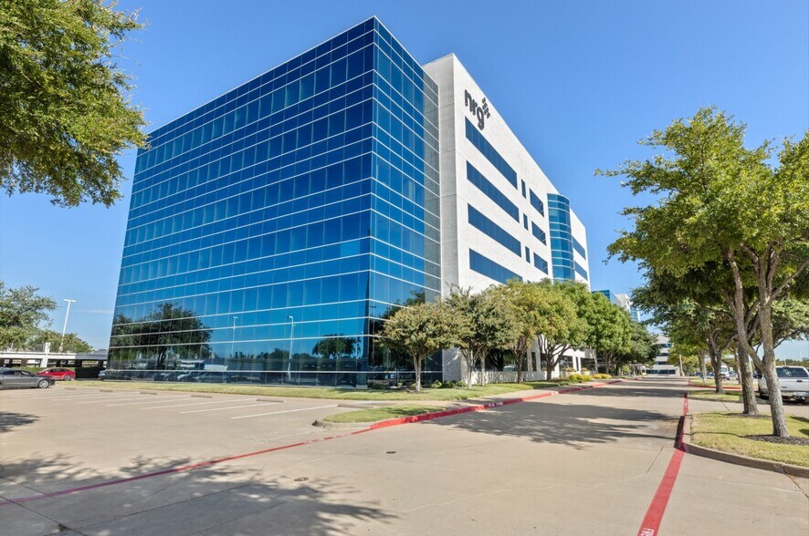 More Photos Of 2745 Dallas Pky, Plano Office For Lease