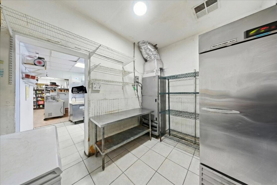 More Photos Of 10401 W Terry St, Bonita Springs Restaurant For Sale