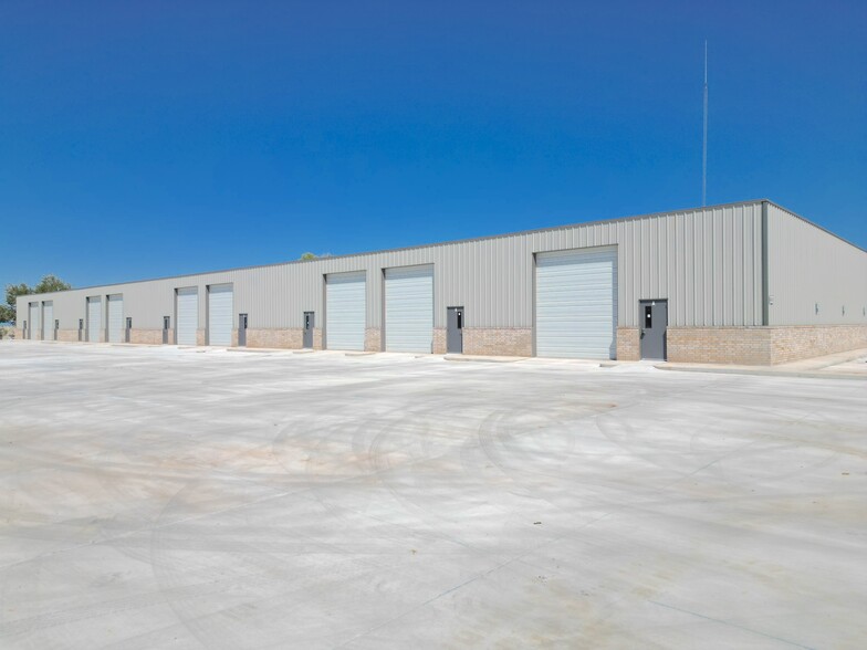 Primary Photo Of 4201 SW 29th St, Oklahoma City Warehouse For Lease