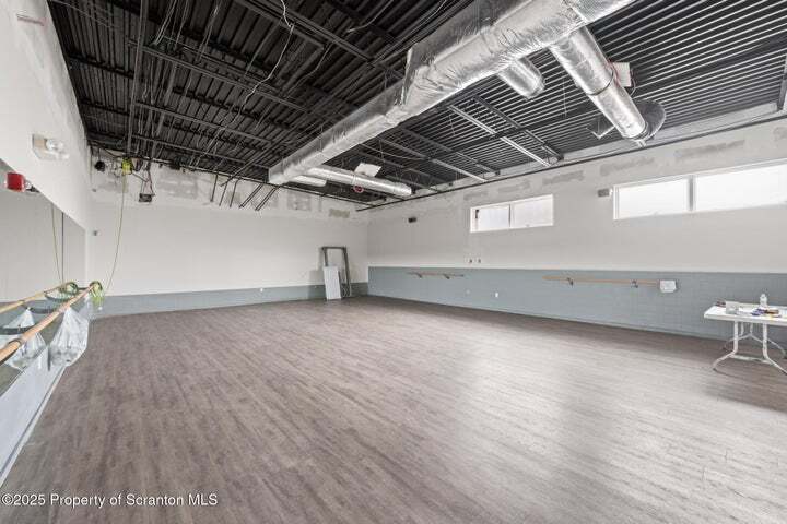 More Photos Of 418 Daleville Hwy, Madison Township Office For Sale