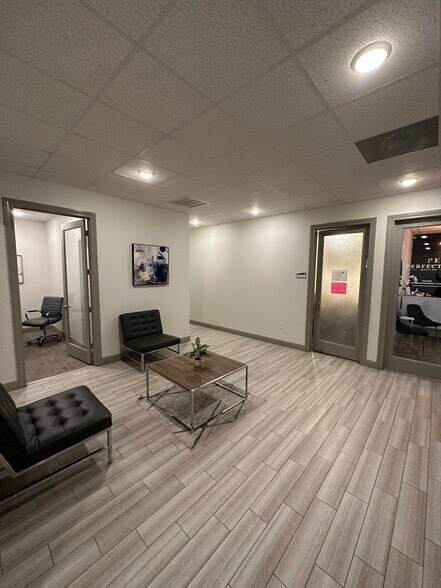 More Photos Of , The Woodlands Office For Sale
