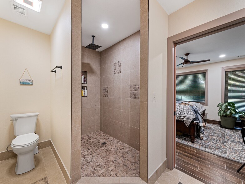 More Photos Of 62 Overbrook St, Waynesville Specialty For Sale