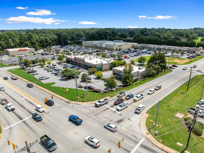 More Photos Of 479 Bypass 72 NW, Greenwood Storefront For Lease