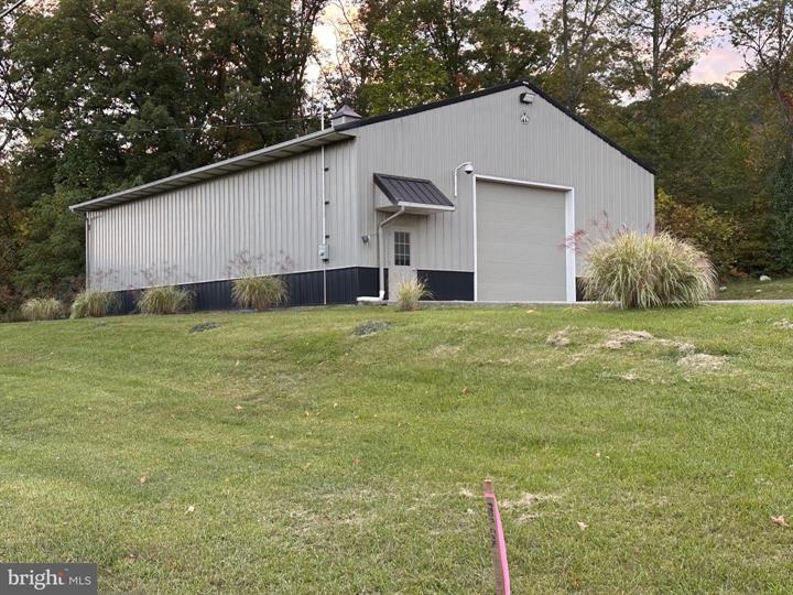 More Photos Of 4782 Valley Rd, Berkeley Springs Contractor Storage Yard For Lease