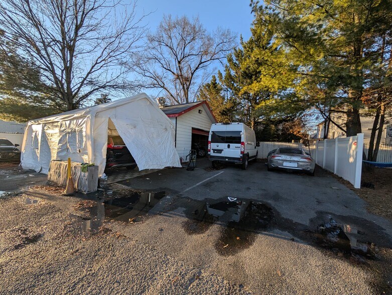More Photos Of 4104 Bladensburg Rd, Brentwood Freestanding For Lease