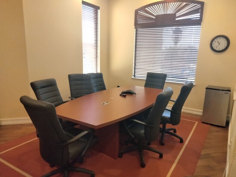 More Photos Of 28411 Race Track Rd, Bonita Springs Flex For Lease